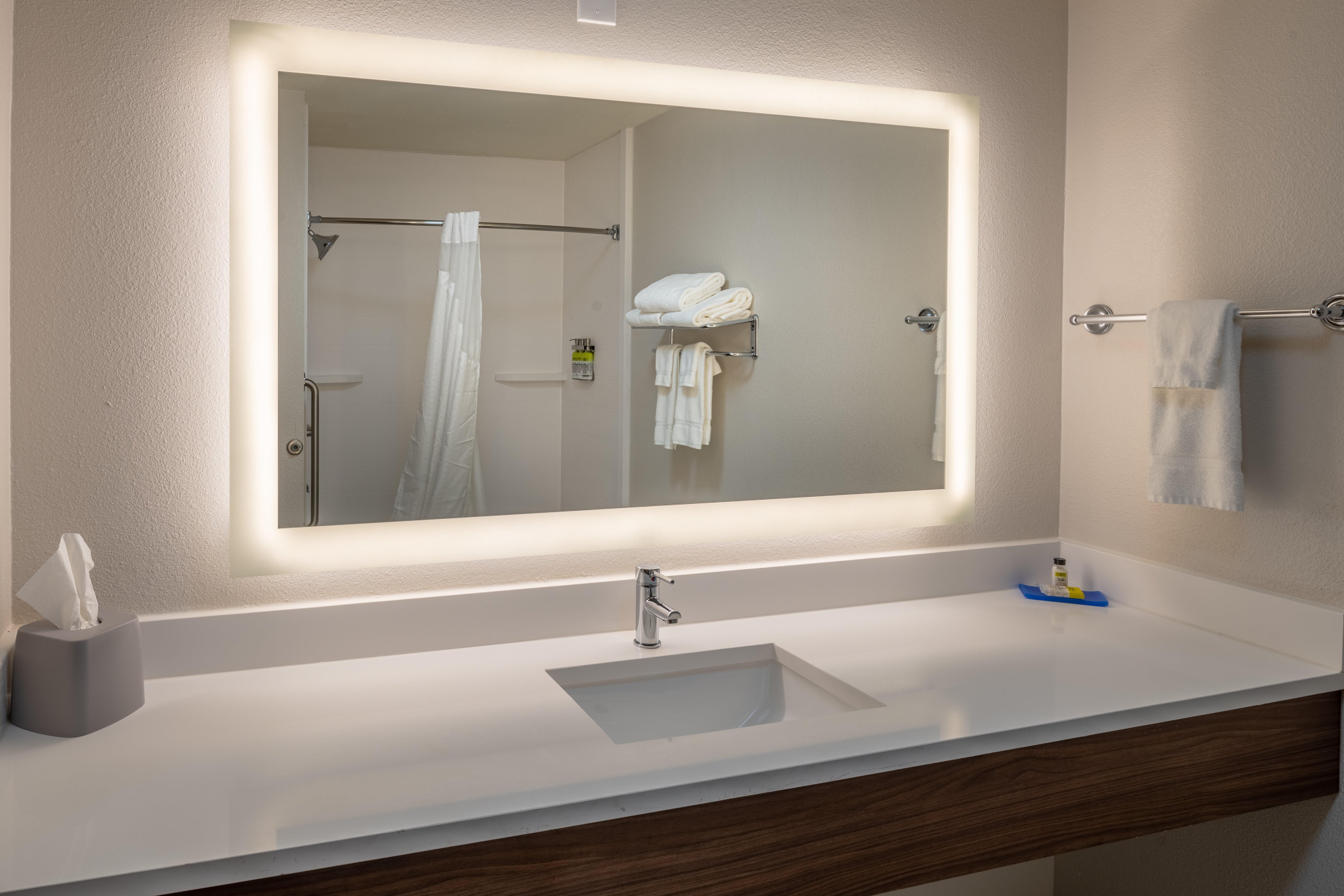 Holiday Inn Express & Suites N Waco Area - West By Ihg Dış mekan fotoğraf